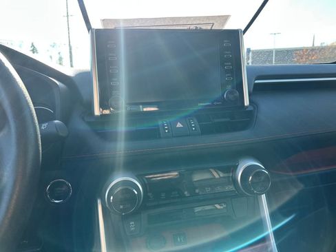 Used 2019 Toyota RAV4 Adventure image 22