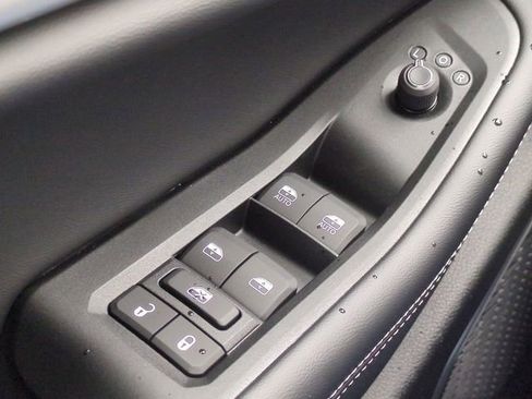 New 2026 Jeep Grand Cherokee Limited image 25