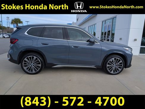 Used 2025 BMW X1 xDrive28i w/ Premium Package image 3