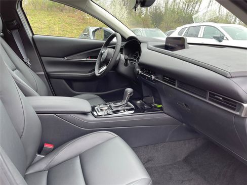 New 2025 MAZDA CX-30 AWD 2.5 S w/ Select Sport Pkg image 24