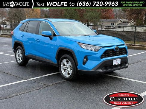 Certified 2021 Toyota RAV4 XLE Premium image 1