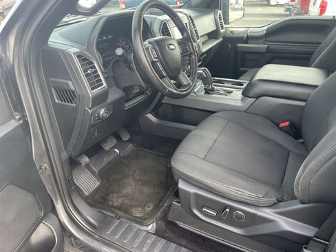 Used 2016 Ford F150 XLT w/ Equipment Group 302A Luxury image 13