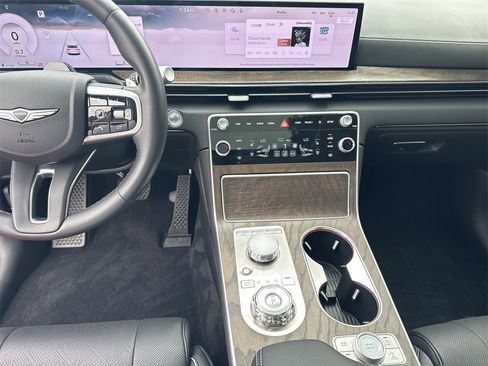 Used 2025 Genesis GV80 3.5T Advanced image 29