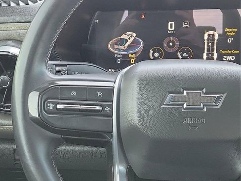 Used 2024 Chevrolet Colorado ZR2 w/ Safety Package image 18