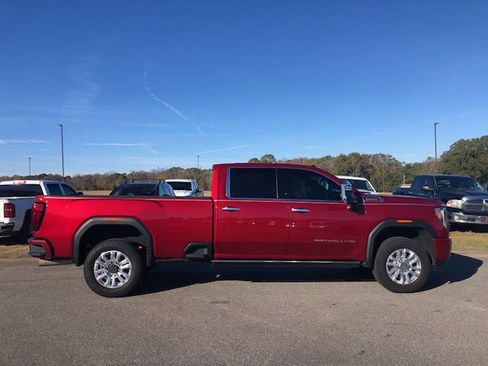 Used 2023 GMC Sierra 3500 Denali w/ Denali Ultimate Package image 6
