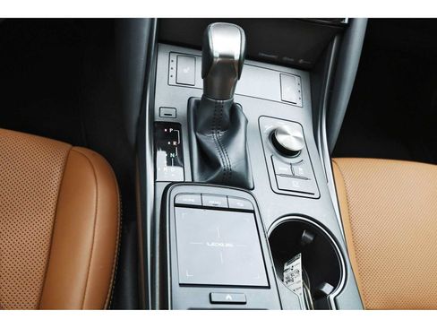 Used 2024 Lexus IS 350 F Sport RWD image 25