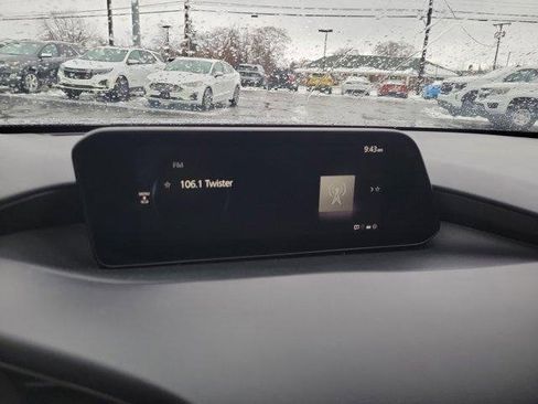 Used 2025 MAZDA MAZDA3 s image 25