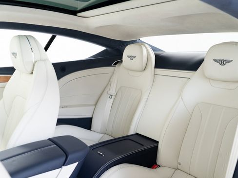 Certified 2024 Bentley Continental GT image 20