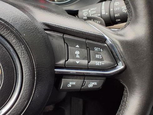 Used 2021 MAZDA CX-5 Signature image 17