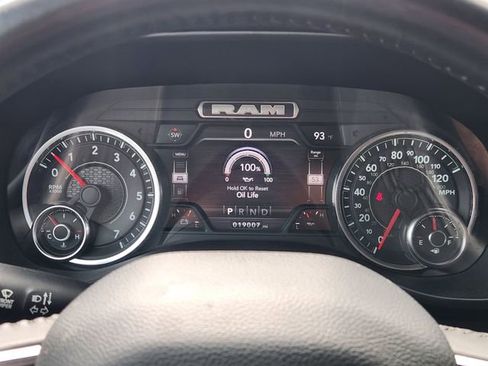 Used 2023 RAM 1500 Laramie image 13