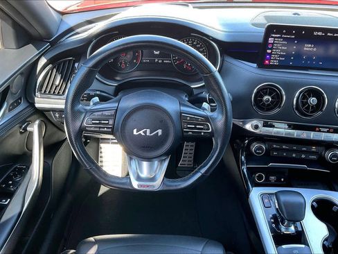 Used 2022 Kia Stinger GT2 image 5