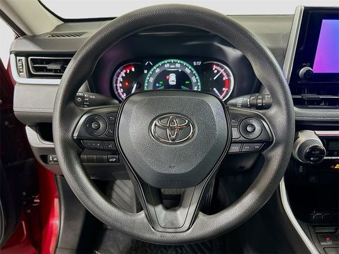 Used 2024 Toyota RAV4 XLE image 9