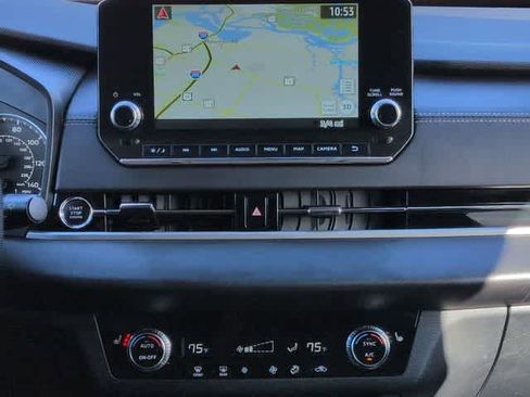 Used 2024 Mitsubishi Outlander SE image 28