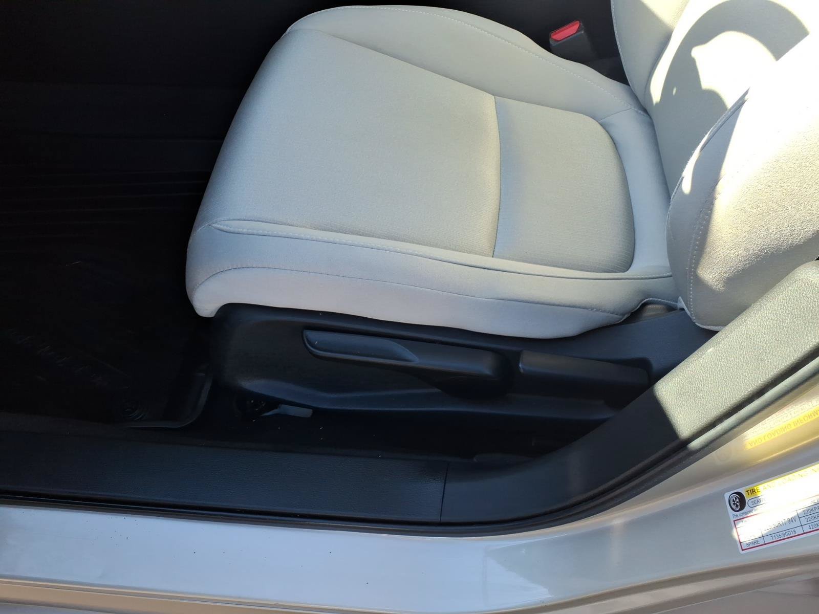 Certified 2020 Honda Accord LX image 7
