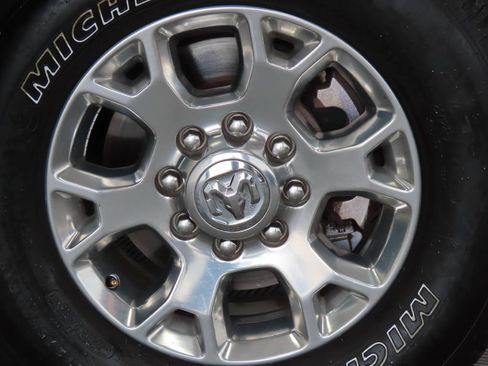 Used 2022 RAM 2500 Laramie AWD/4WD image 10