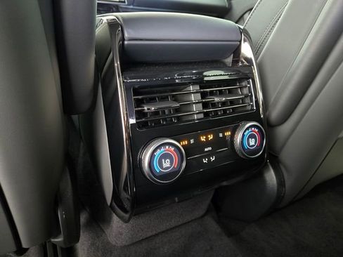 New 2026 Land Rover Range Rover Sport SE AWD/4WD image 13