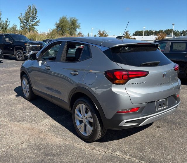 Used 2024 Buick Encore GX Preferred FWD image 3