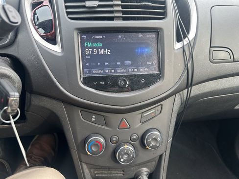 Used 2016 Chevrolet Trax LS FWD image 7