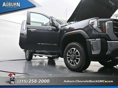 New 2026 GMC Sierra 2500 SLT image 31