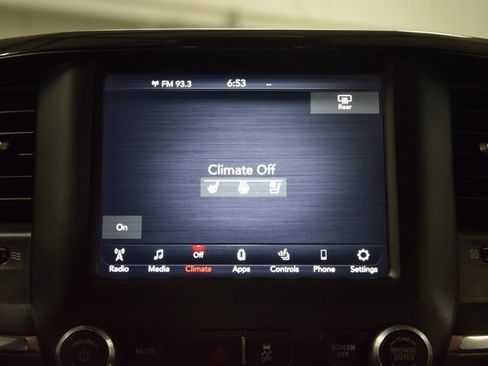 Used 2020 RAM 2500 Laramie image 32