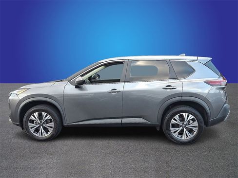 Used 2023 Nissan Rogue SV image 7