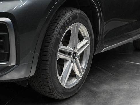 Used 2022 Audi Q5 e Premium w/ Convenience Package image 7