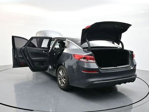 Used 2020 Kia Optima LX image 49
