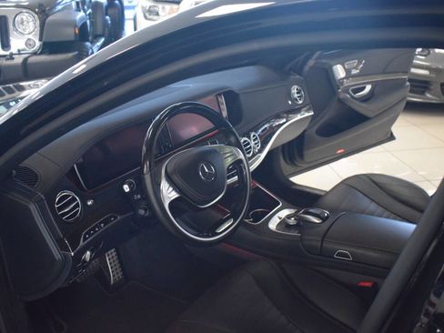 Used 2015 Mercedes-Benz S 550 S 550 4dr Sedan image 21