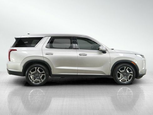 Used 2025 Hyundai Palisade Limited AWD/4WD image 6