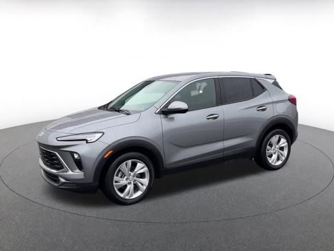 Used 2025 Buick Encore GX Preferred FWD image 8