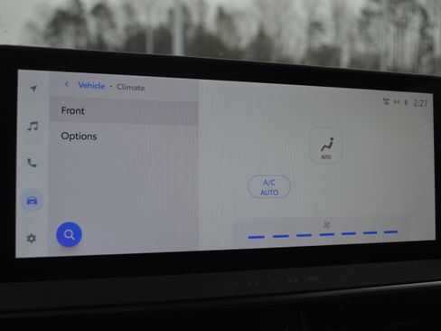 Used 2023 Toyota Prius Limited image 17