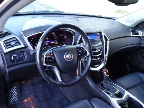 Used 2016 Cadillac SRX Luxury w/ Driver Awareness Package image 11