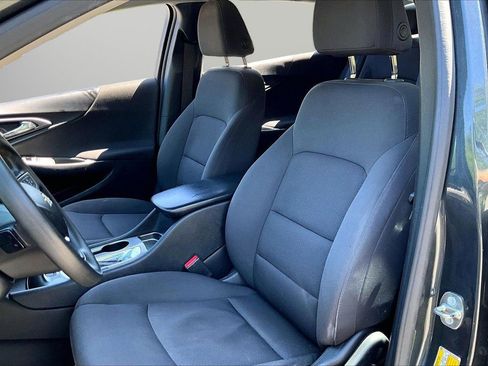 Used 2018 Chevrolet Malibu LS FWD image 19