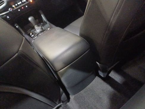 Used 2023 MAZDA MAZDA3 s image 21
