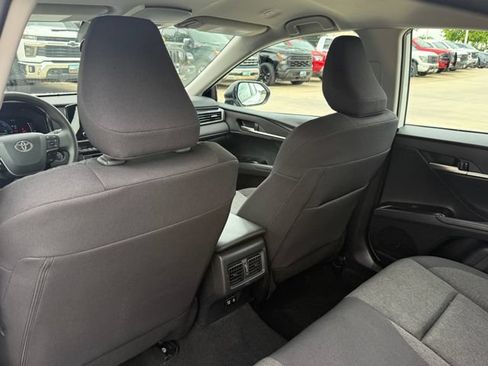 Used 2025 Toyota Camry LE FWD image 28