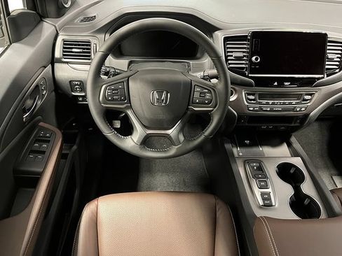 New 2026 Honda Ridgeline RTL image 18