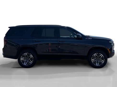 Used 2025 Chevrolet Tahoe Z71 AWD/4WD image 6