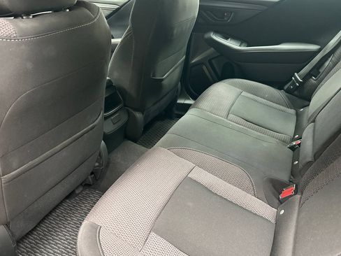 Used 2025 Subaru Outback AWD/4WD image 16