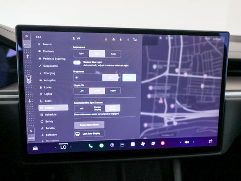 Used 2023 Tesla Model X Plaid image 40