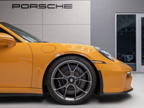 Used 2022 Porsche 911 GT3 image 11