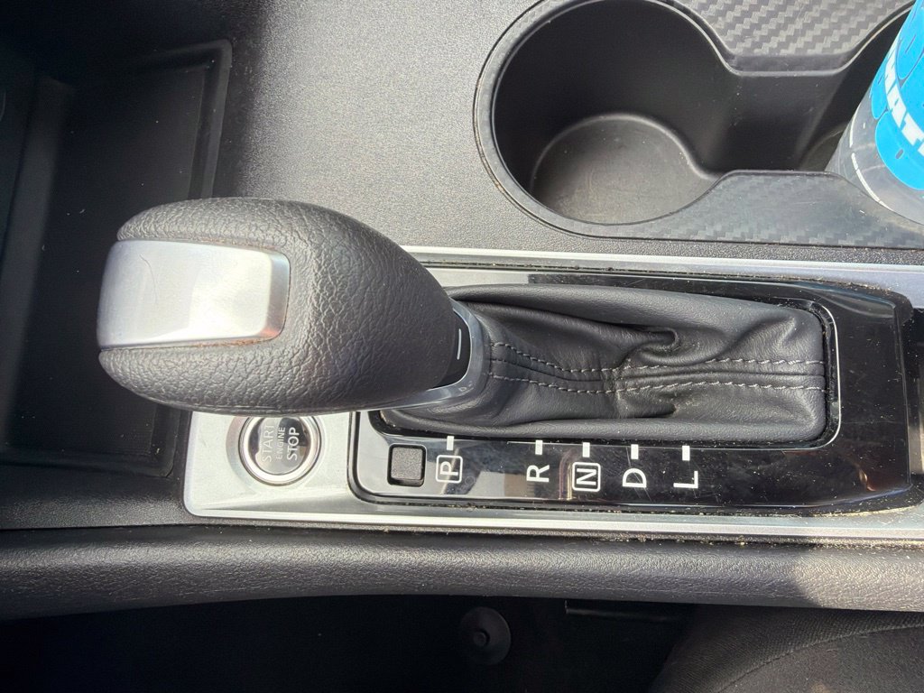 Used 2025 Nissan Altima 2.5 SV FWD image 37