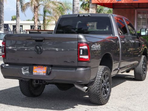 Used 2020 RAM 2500 Big Horn w/ Night Edition AWD/4WD image 10