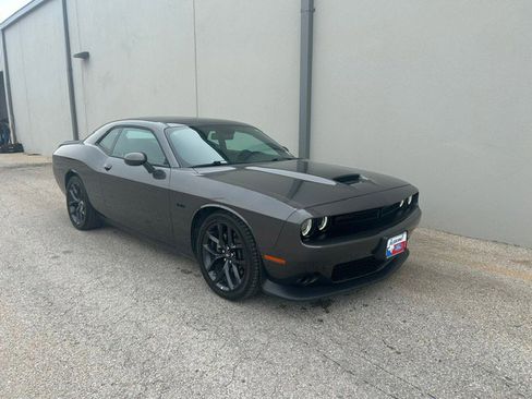 Used 2023 Dodge Challenger R/T w/ Blacktop Package RWD image 2