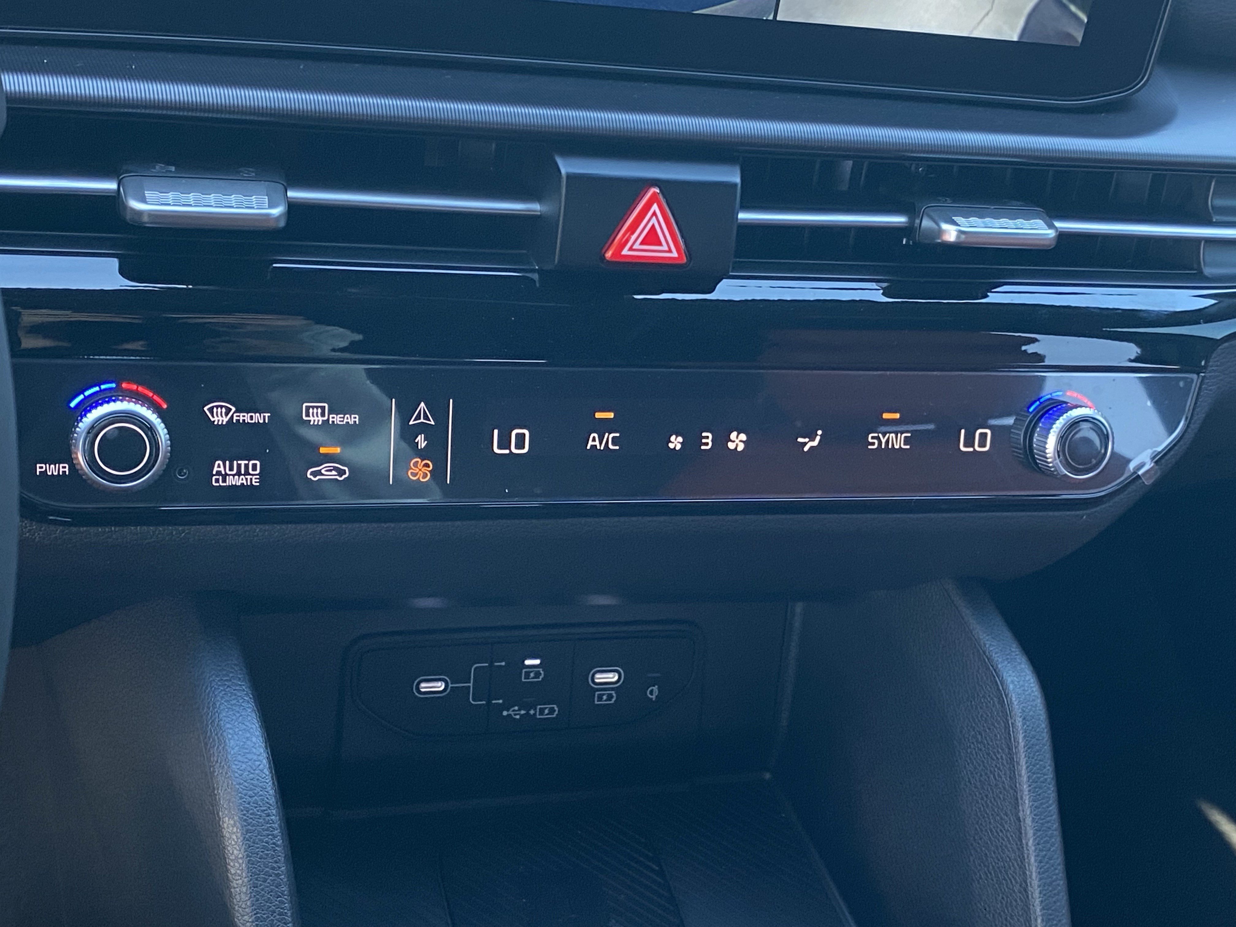 New 2026 Kia Sportage SX FWD image 27