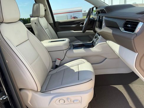 Used 2023 GMC Yukon Denali AWD/4WD image 22