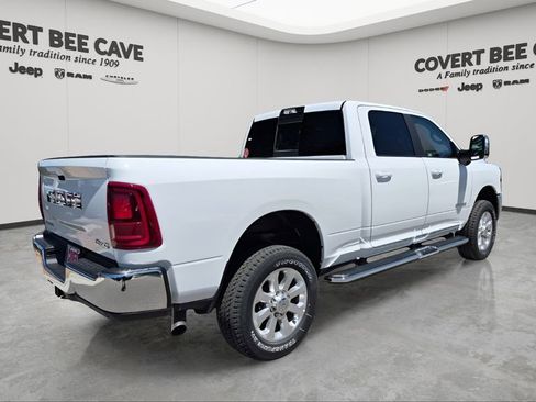 New 2026 RAM 2500 Laramie w/ Towing Technology Group image 9