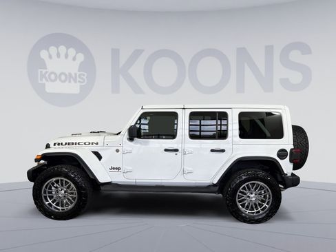 Used 2024 Jeep Wrangler Unlimited Rubicon 392 AWD/4WD image 2