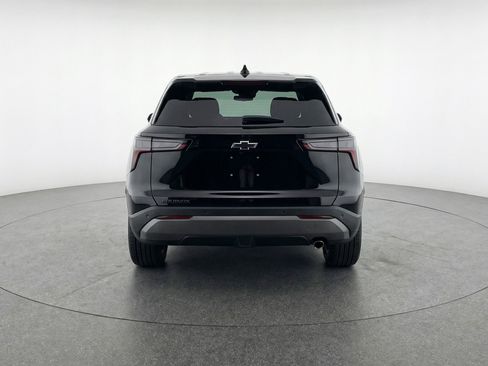 Used 2025 Chevrolet Equinox LT FWD image 7