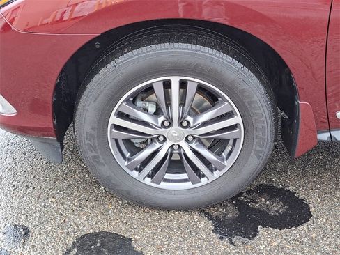 Used 2019 INFINITI QX60 Luxe w/ Essential Package image 9