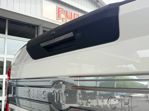 Used 2022 Ford F450 King Ranch w/ King Ranch Ultimate Package AWD/4WD image 9